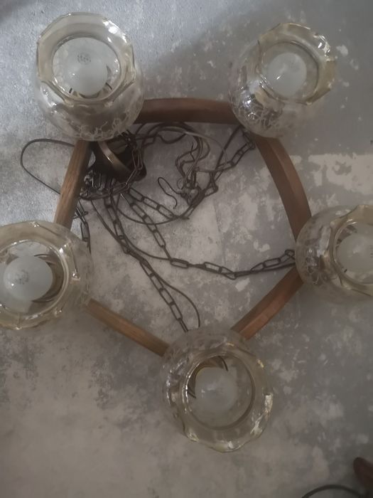 Dębowy żyrandol sprzedam