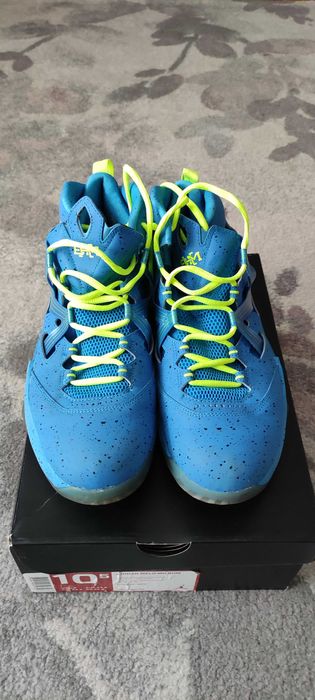 Buty do koszykówki JORDAN MELO M9 BHM