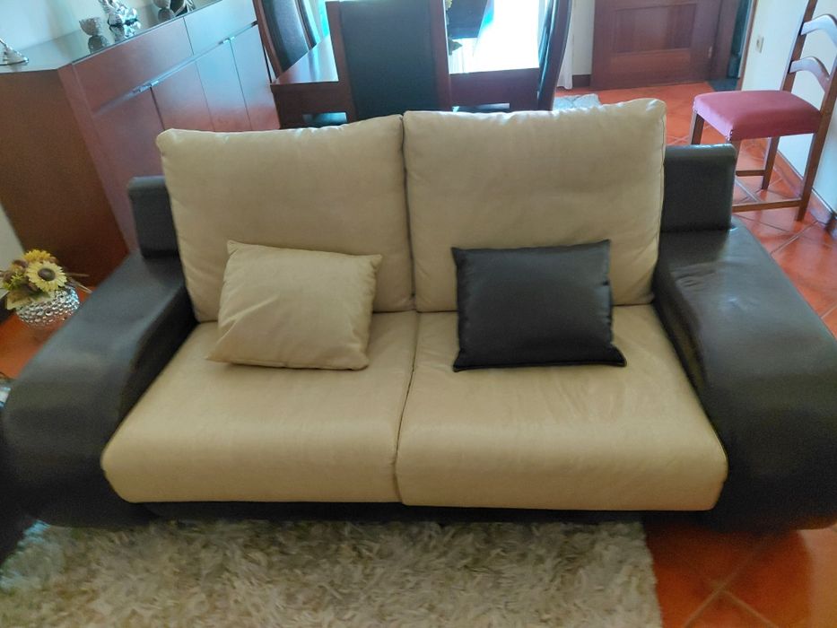 Vendo 2 sofas como novos