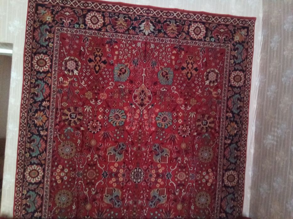 Килим / ковер.   .