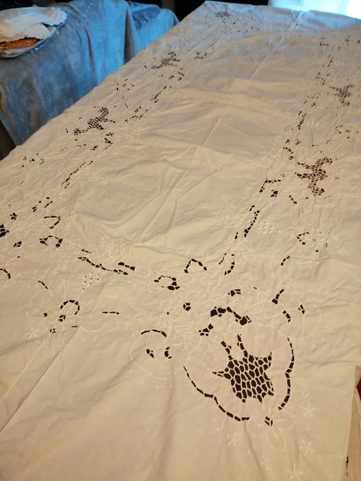 Toalha bordado da Madeira