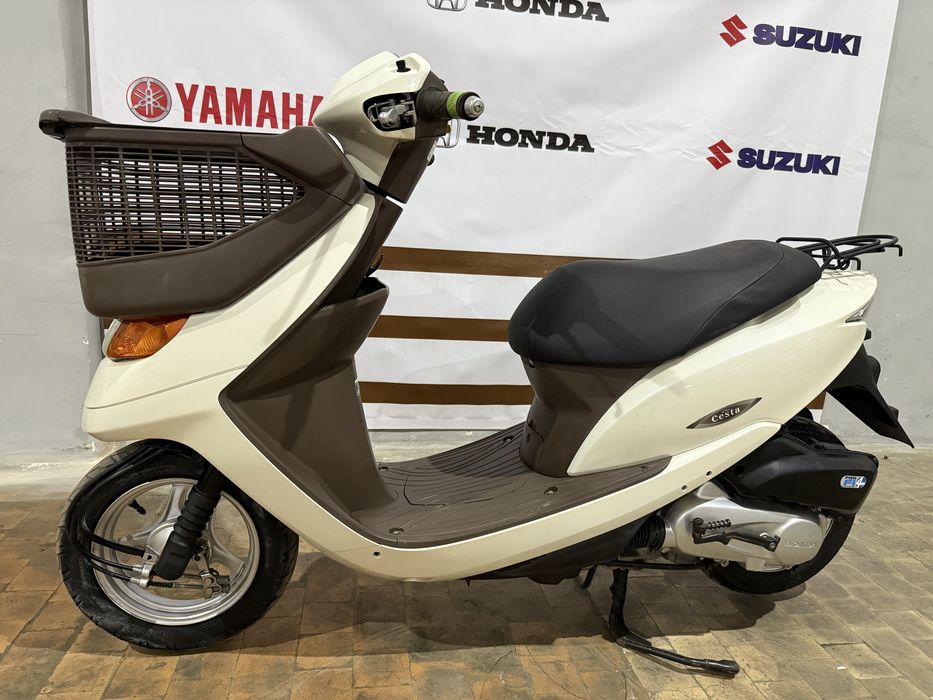 Продам хонда DIO ar 68