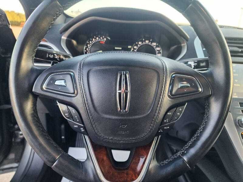 2020 Lincoln MKZ