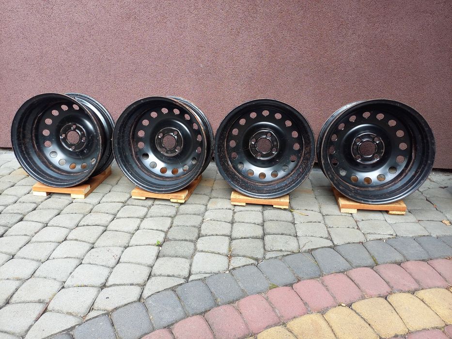 Диски 4*100, R15, Nissan (1)