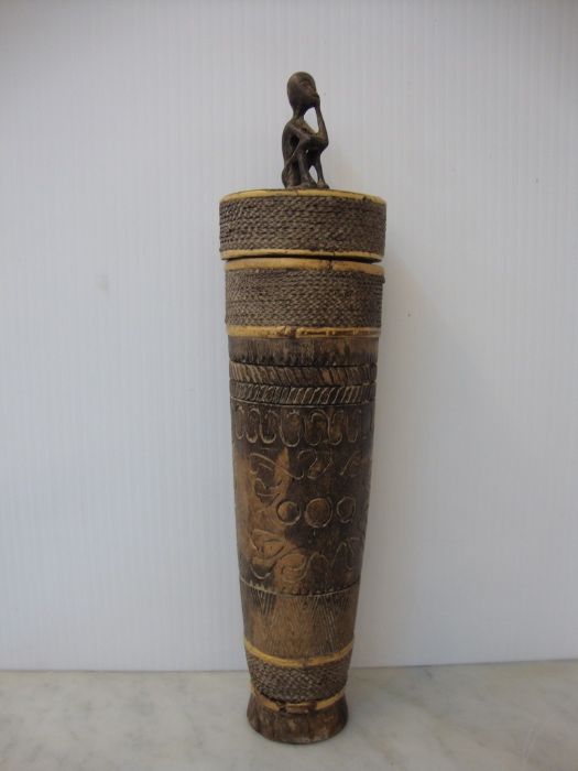 Máscara africana antiga