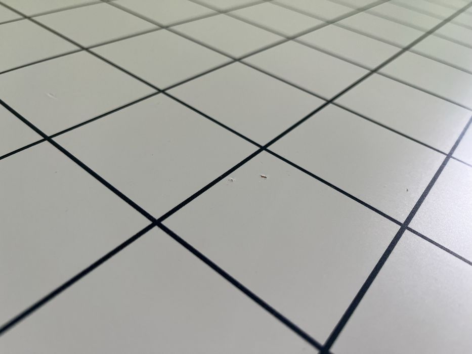 Biurko Micke Ikea białe kratka 105 50