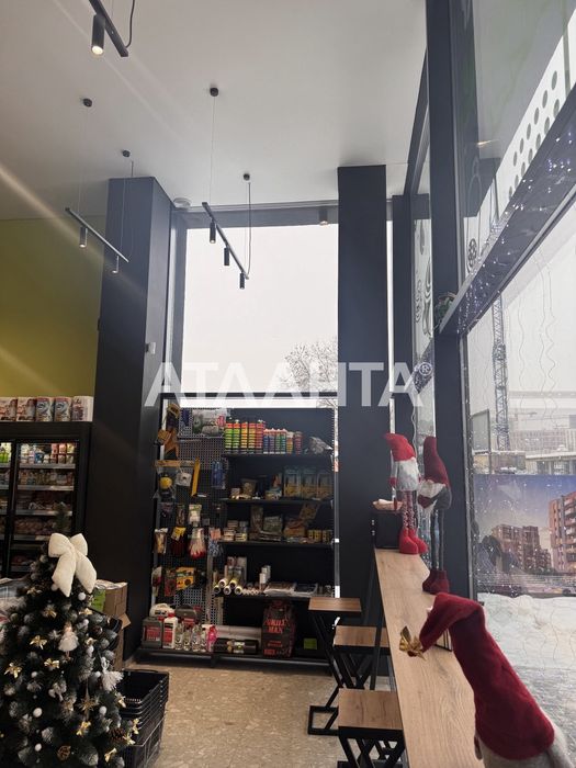 Продаж будівлі магазину