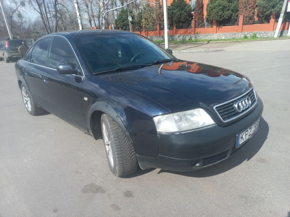 Ауди А6 С5 дизель 2700 $