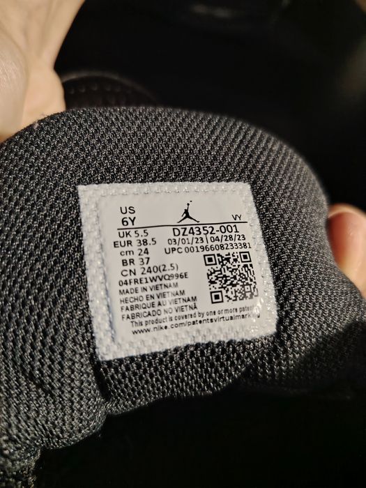 Buty Jordan Max Aura 5 Triple Black | Rozmiar 38.5 | NOWE