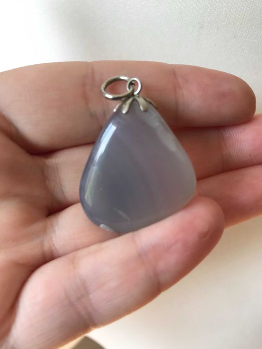 Wisiorek agat szary naturalny zawieszka Byk Bliźnięta Panna i Skorpion