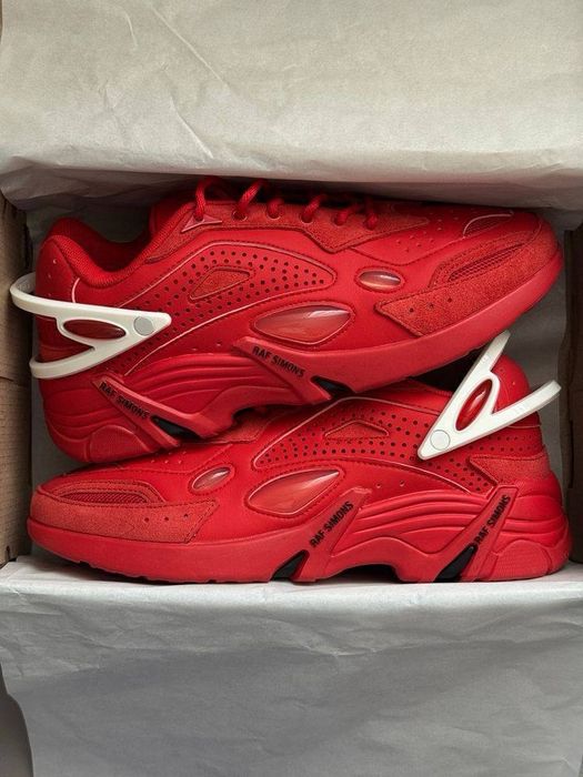 Raf Simons Cylon 21