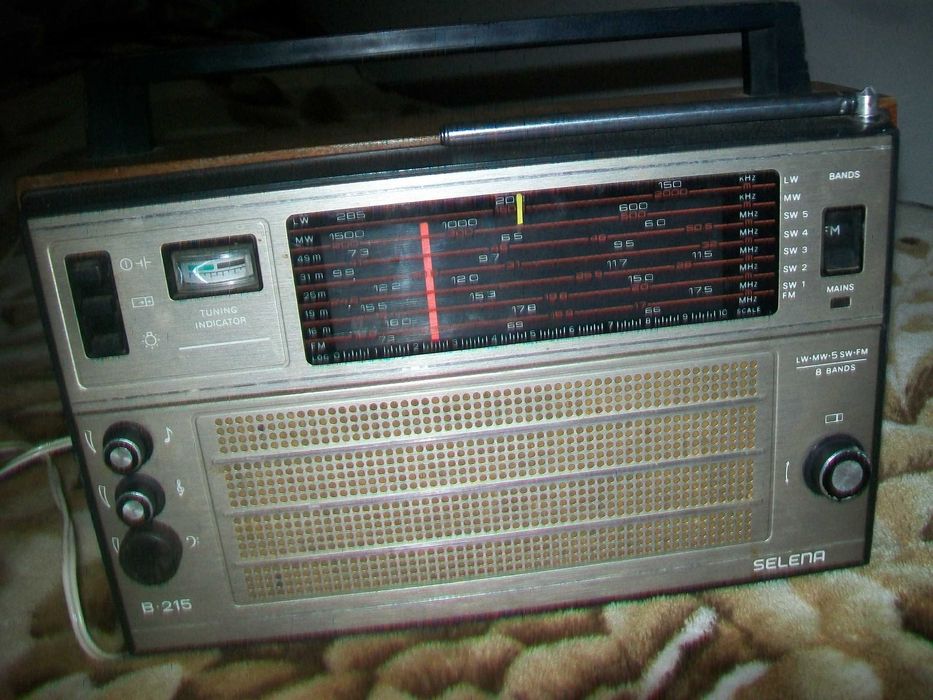 Radio radiomagnetofon magnetofon