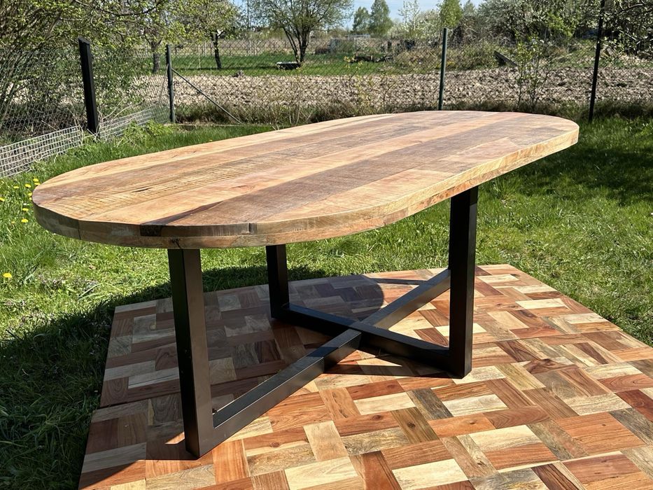 Eleganckie Stoły z Drewna Mango