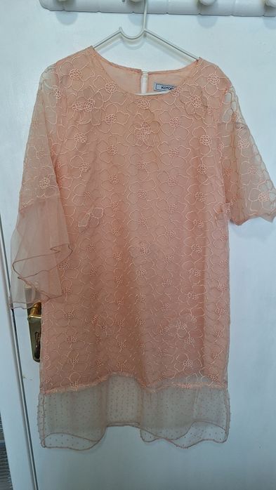 Varias peças de roupa novas