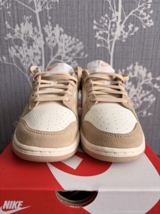 Кросівки Nike Dunk Low Suede 38