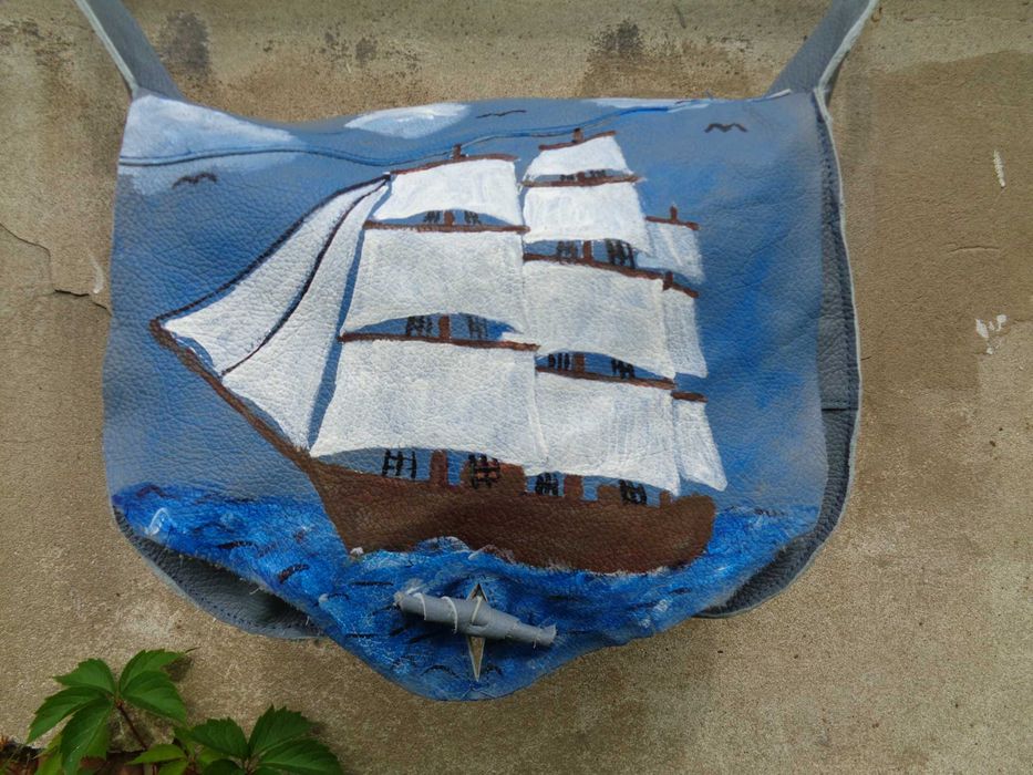 Artystyczna torebka skórzana z żaglowcem.  Handmade
