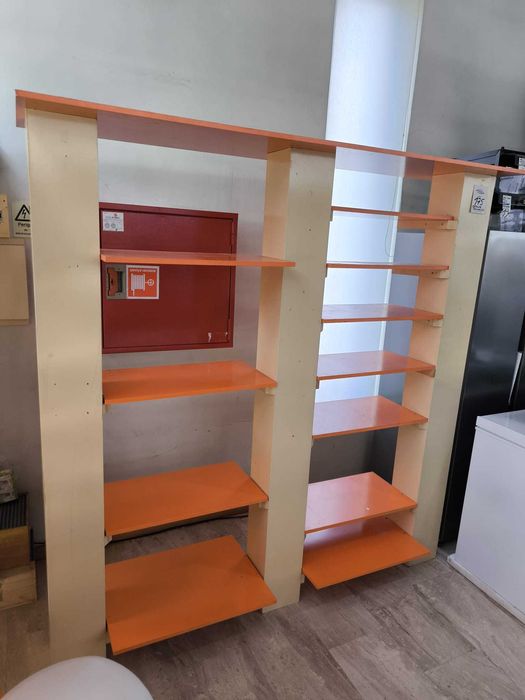 Estante 2.00x2.00 com várias prateleira