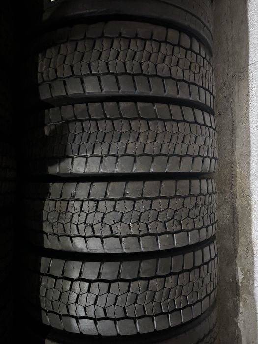 315/80R 22.5 pneus usados