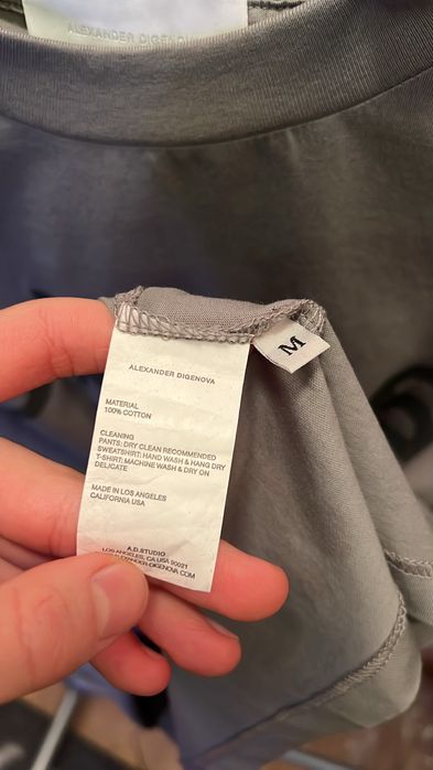 Alexander Digenova Skins T-Shirt