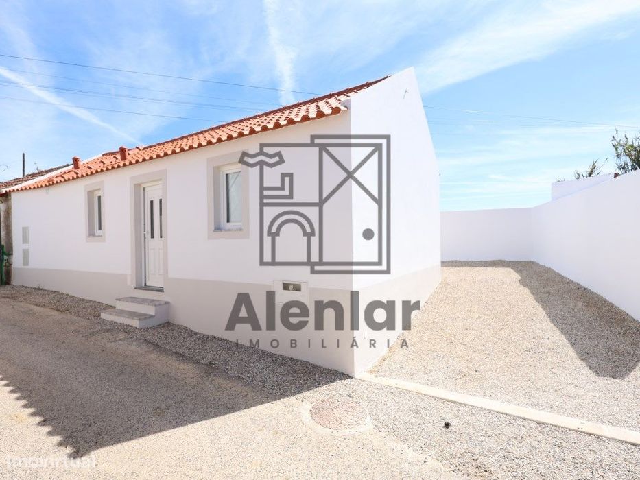 MORADIA T1 NOVA em Alenquer