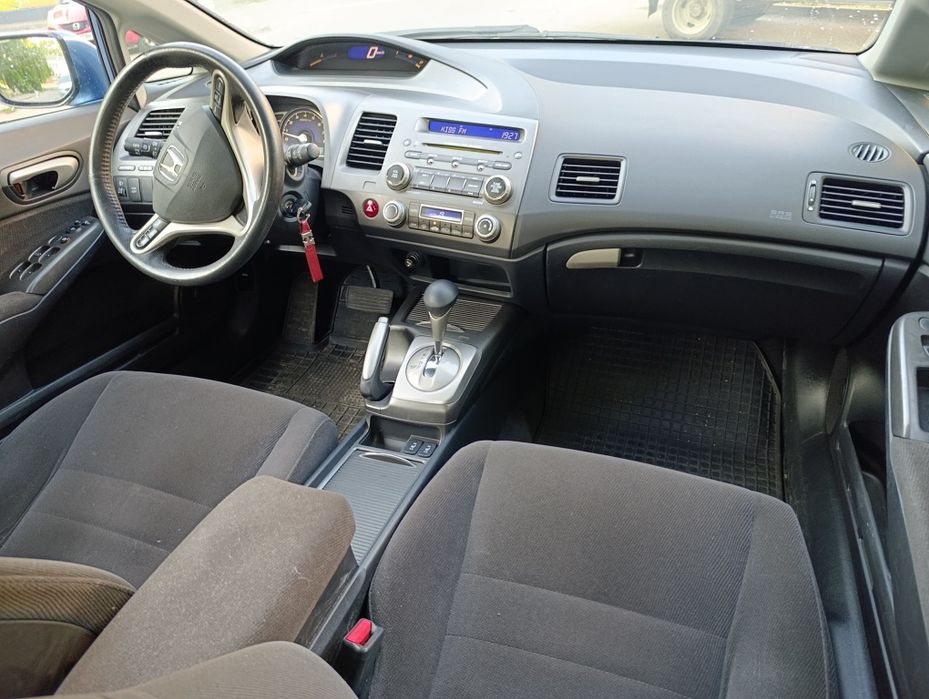 Хонда цивик 2007г 1.8 автомат Официальная.