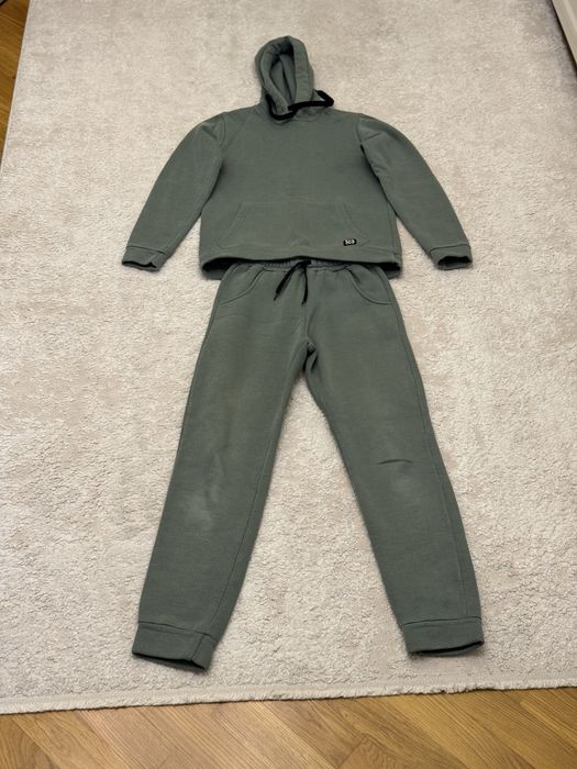 Дитячий спортивний утеплений зимовий комтюм 164 розмір