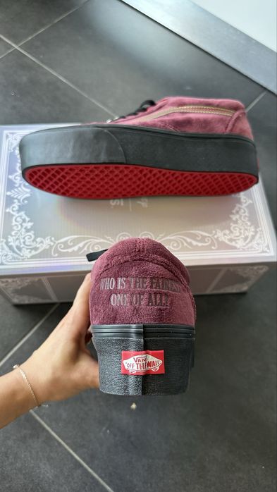 Tenis Vans, edição especial Disney, tamanho 42,5, novos na caixa