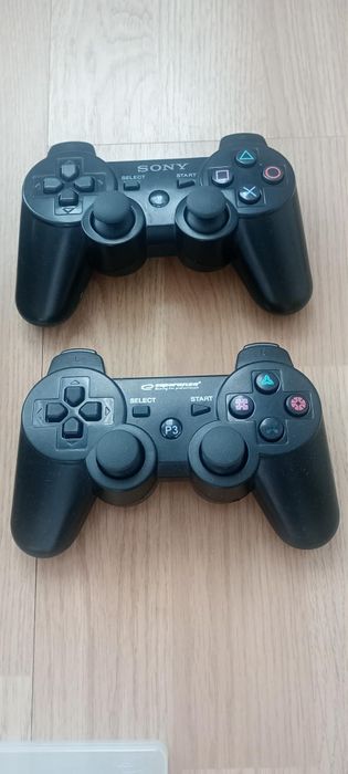 PS3 + 2 pady + 4 gry | Sprawna, zadbana