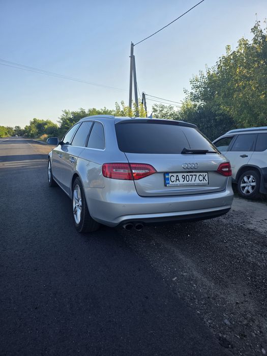Продам Audi A4B8