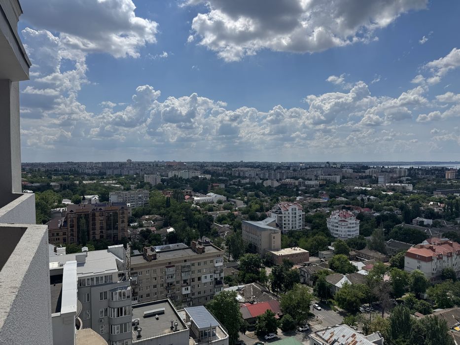 Продам квартиру  в  ЖК Адмірал