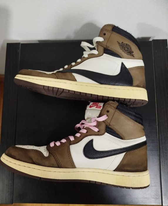 Jordan 1 Retro High Travis Scott OG SP Mocha