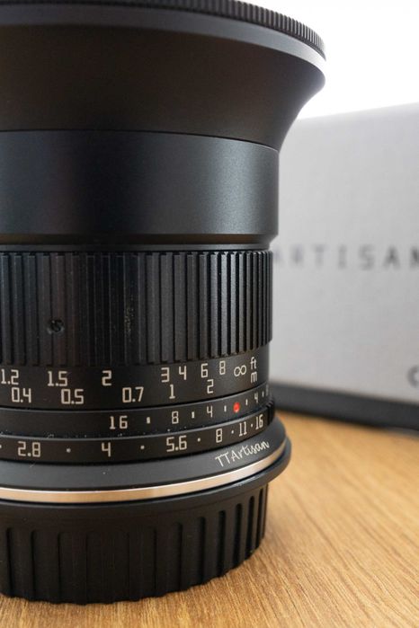 TTarisan 10mm F2, APSC