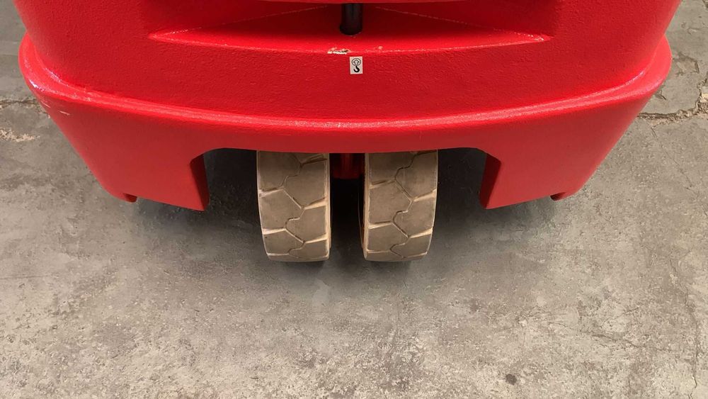 Empilhador Elétrico Linde E15Z