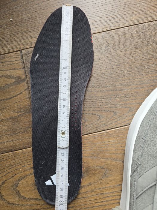 Adidas кеди високі, znsored hi sueted