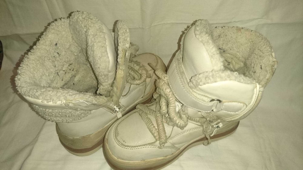 Ботинки женские 34