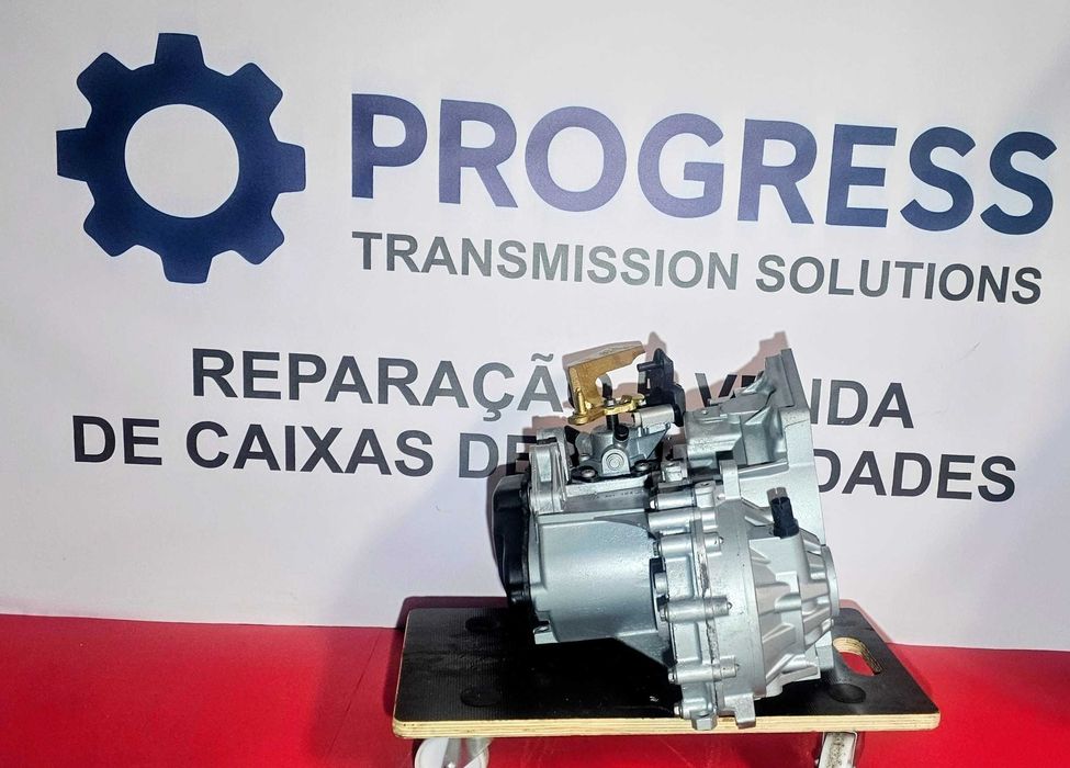 Caixa recondicionada Audi A1 1.6 TDI Ref: MZM