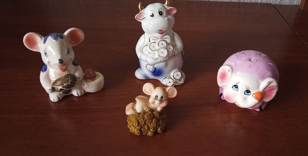 Сувеніри(фігурки) керамічні