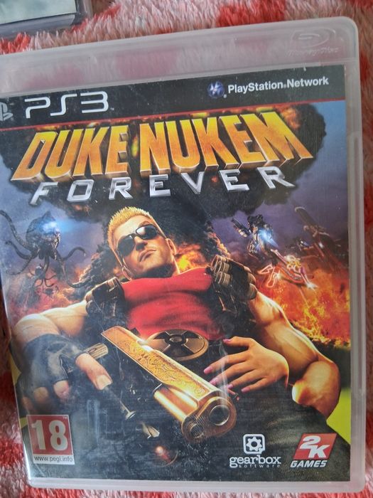 Playstation 3 Sony Slim, PS3 completa com 8 jogos e caixa