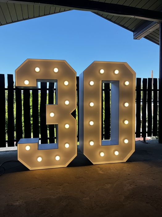 Cyfry LED 30 trzydziestka