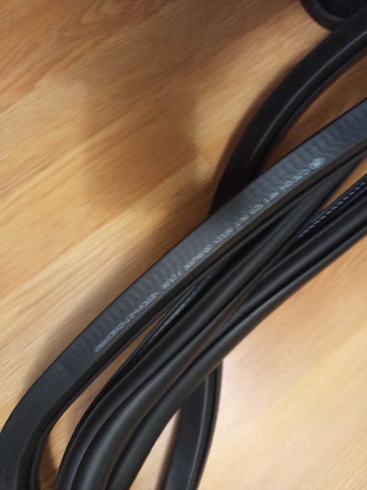 Уплотнитель Двери Шкода А5