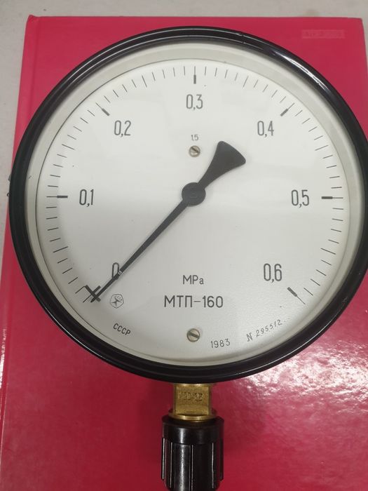 Manometr techniczny 0-0,6 MPa