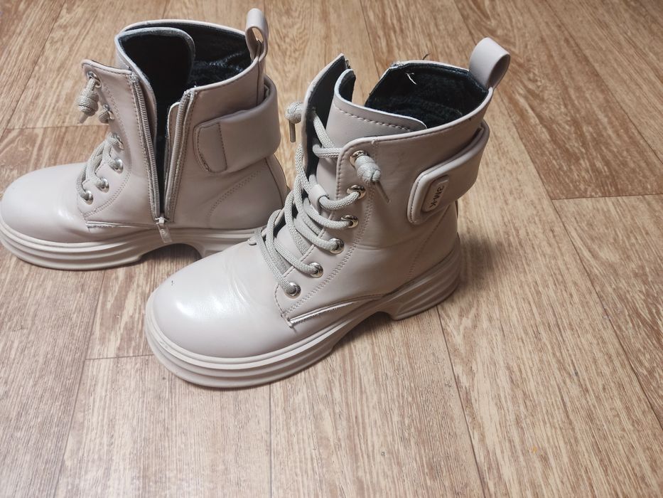 Зимние ботинки на девочку 38 размер, по стельке