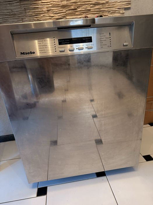 Посудомийка Miele G 1530 SCU