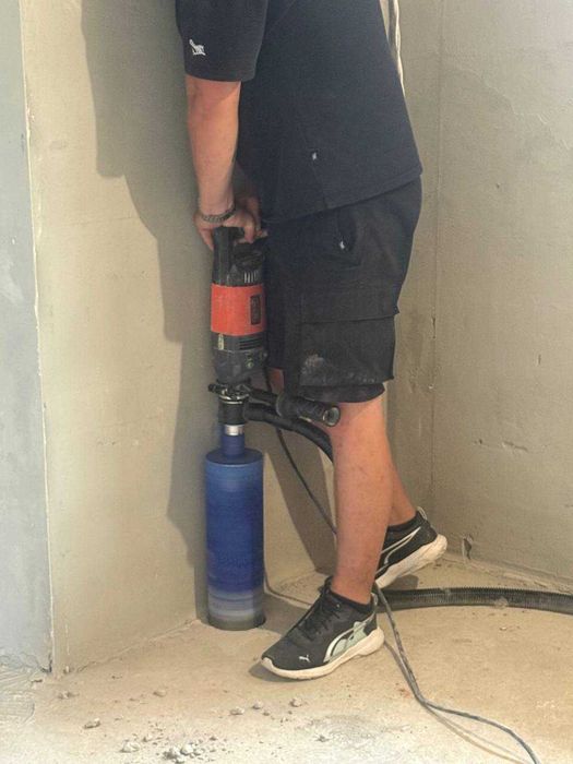 Алмазне буріння сверління отворів