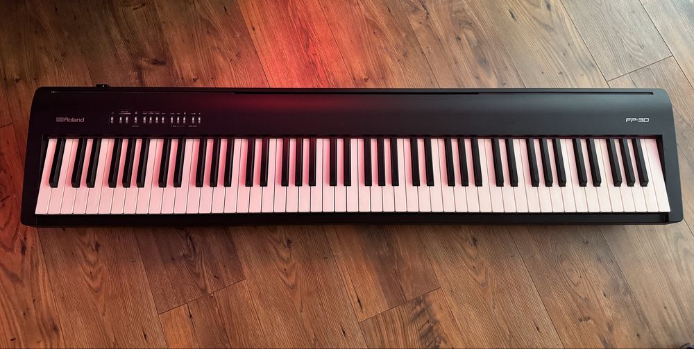 Pianino Roland FP 30 + stojak