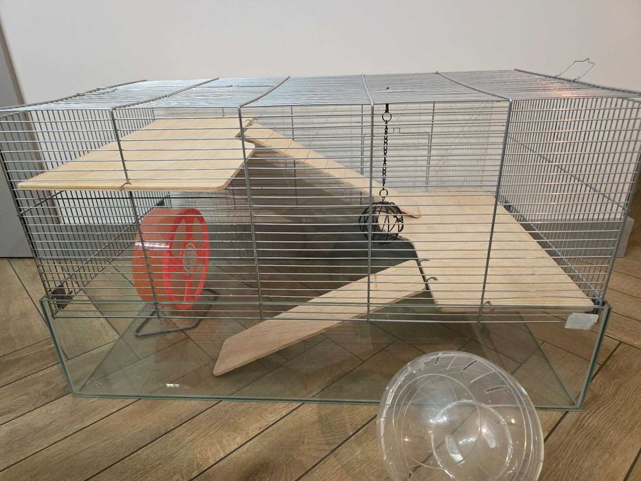 Klatka ze szklaną kuwetą duża z akcesoriami