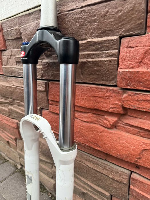 Rock Shox Domain 318 180mm (Шток 20.7см)