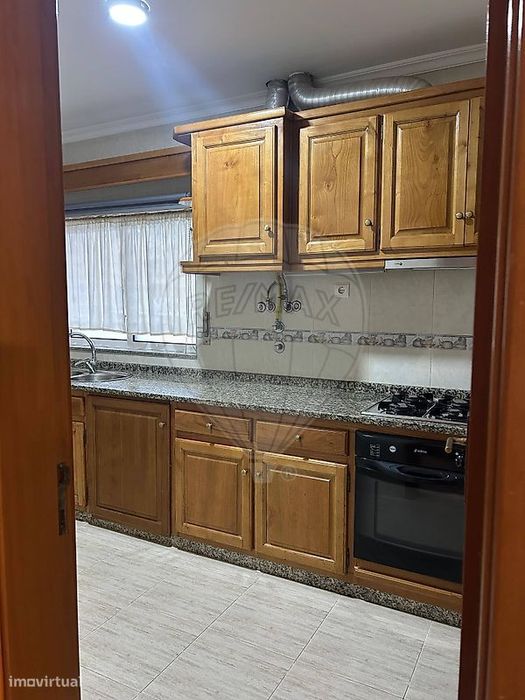 Apartamento T1 para arrendamento