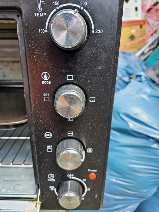 Mini piekarnik 65L