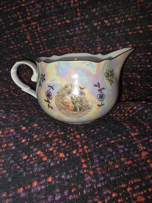 Молочник из сервиза"Мадонна"